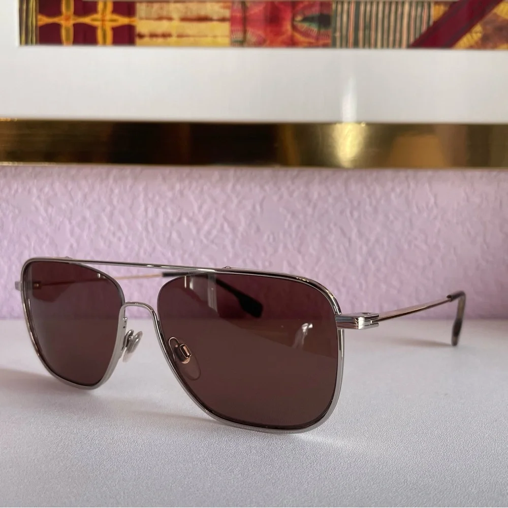 Burberry B-3112 Sunglasses – Brown Gradient | Excellent Condition | Case Include